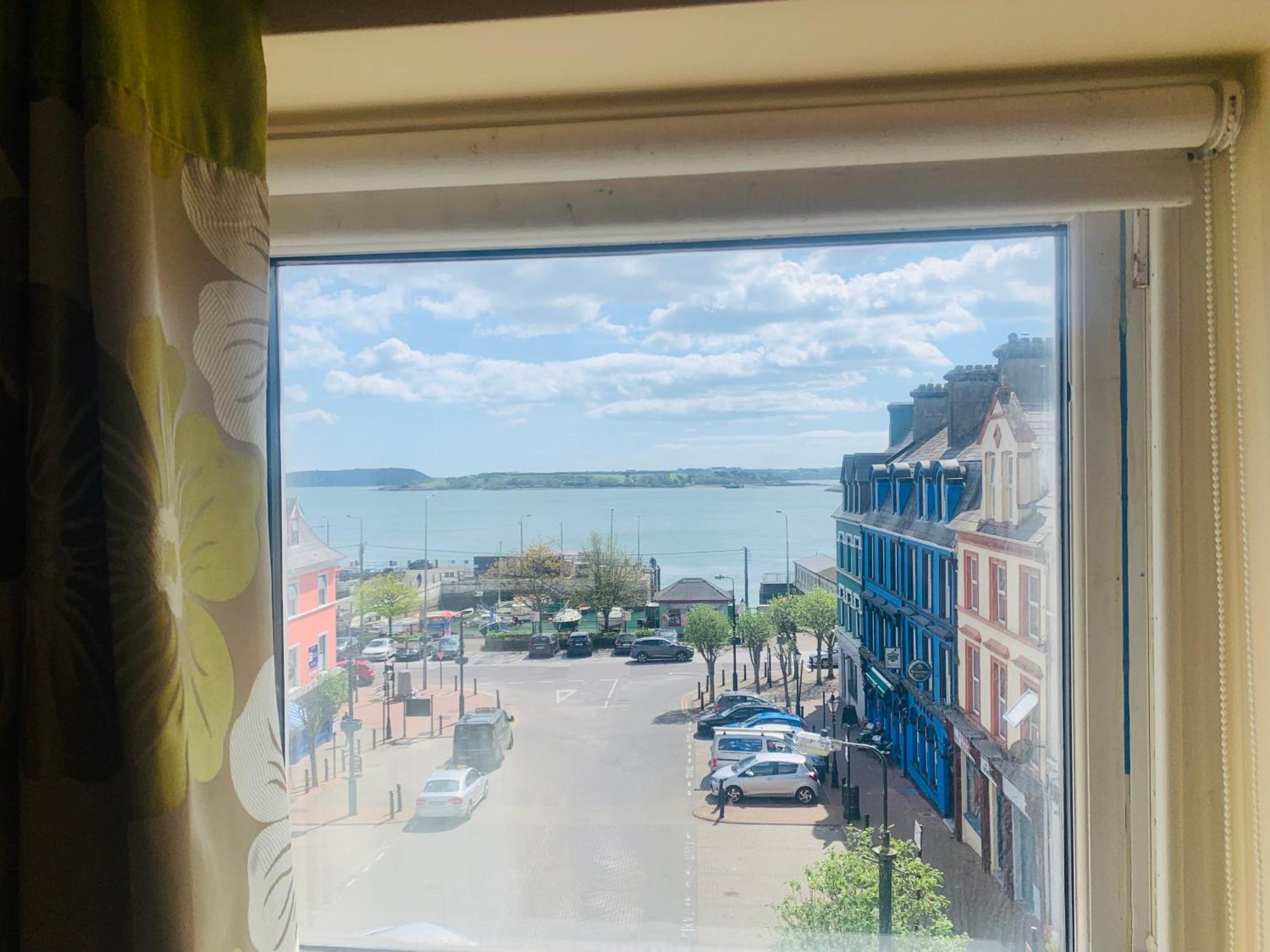 Sea View Flat Cobh Apartman Kültér fotó